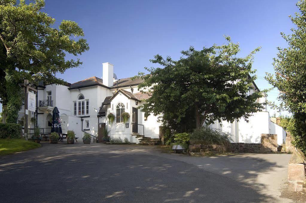 The Jug And Bottle Hotel Heswall Exterior photo